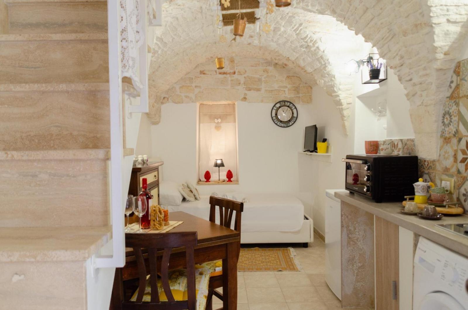 Al Bianco Nido White Stone Apt In Martina Franca Exterior foto
